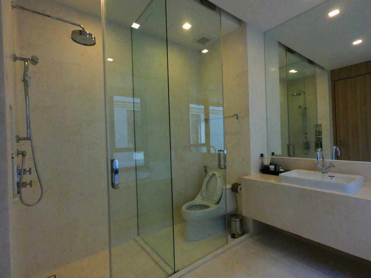 Baan Mai Khao Condo Exterior photo