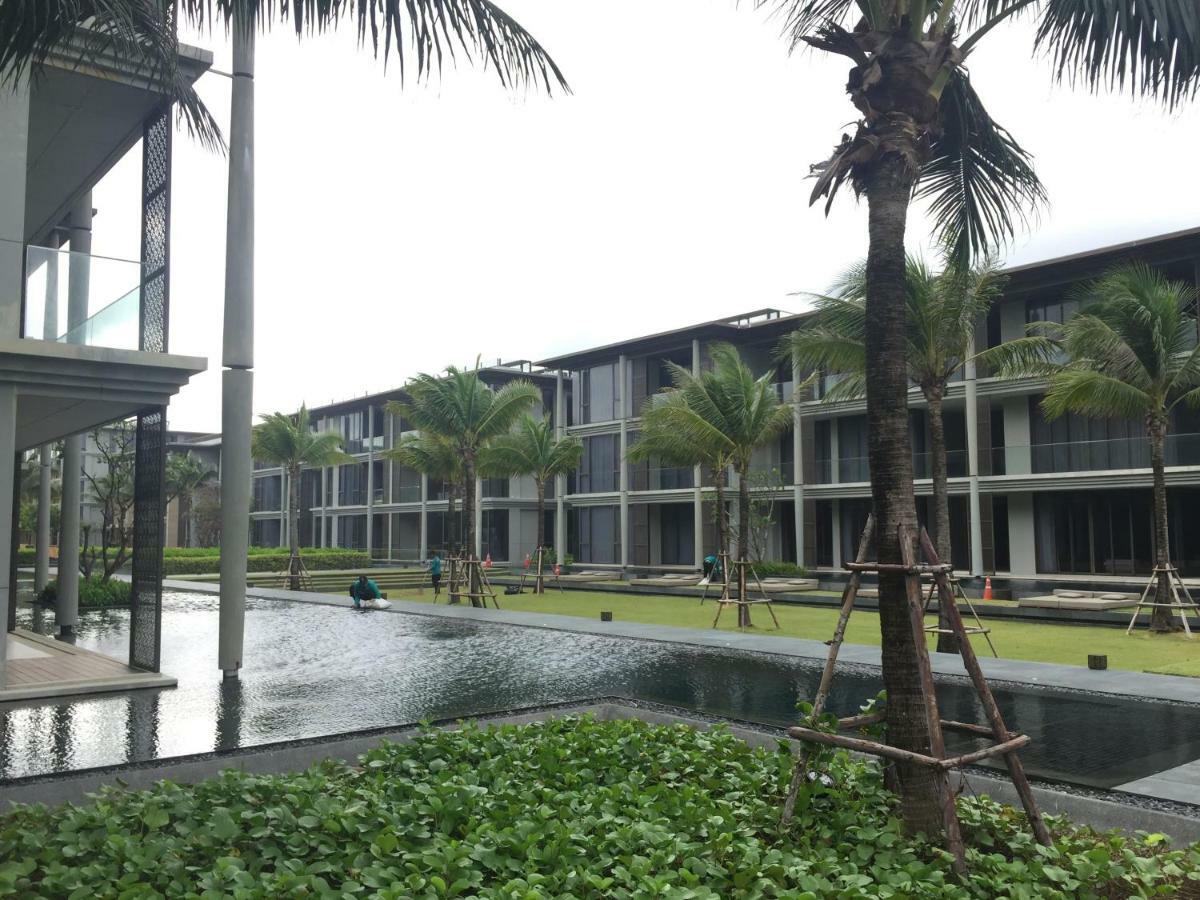 Baan Mai Khao Condo Exterior photo