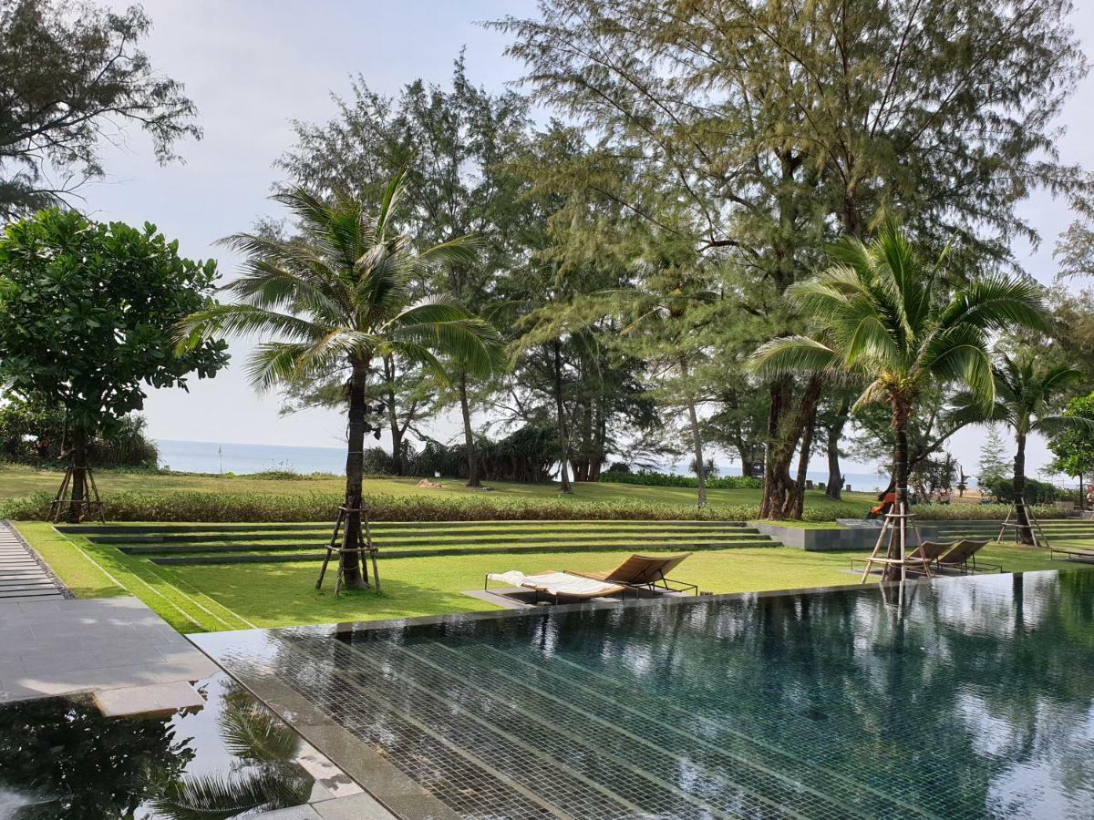 Baan Mai Khao Condo Exterior photo